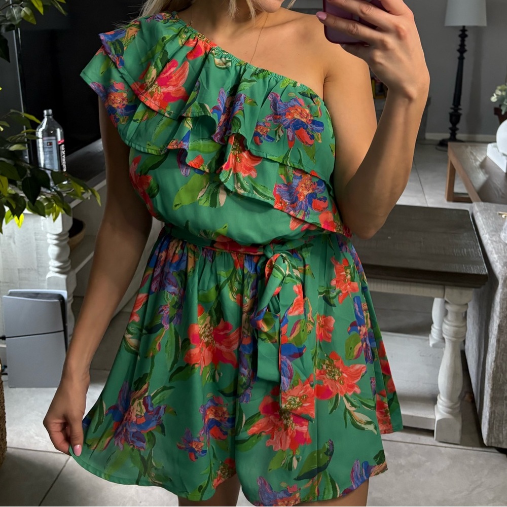 One-Shoulder Green Dress